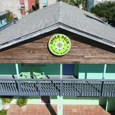 Upper Deck Hotel&Bar - Adults Only